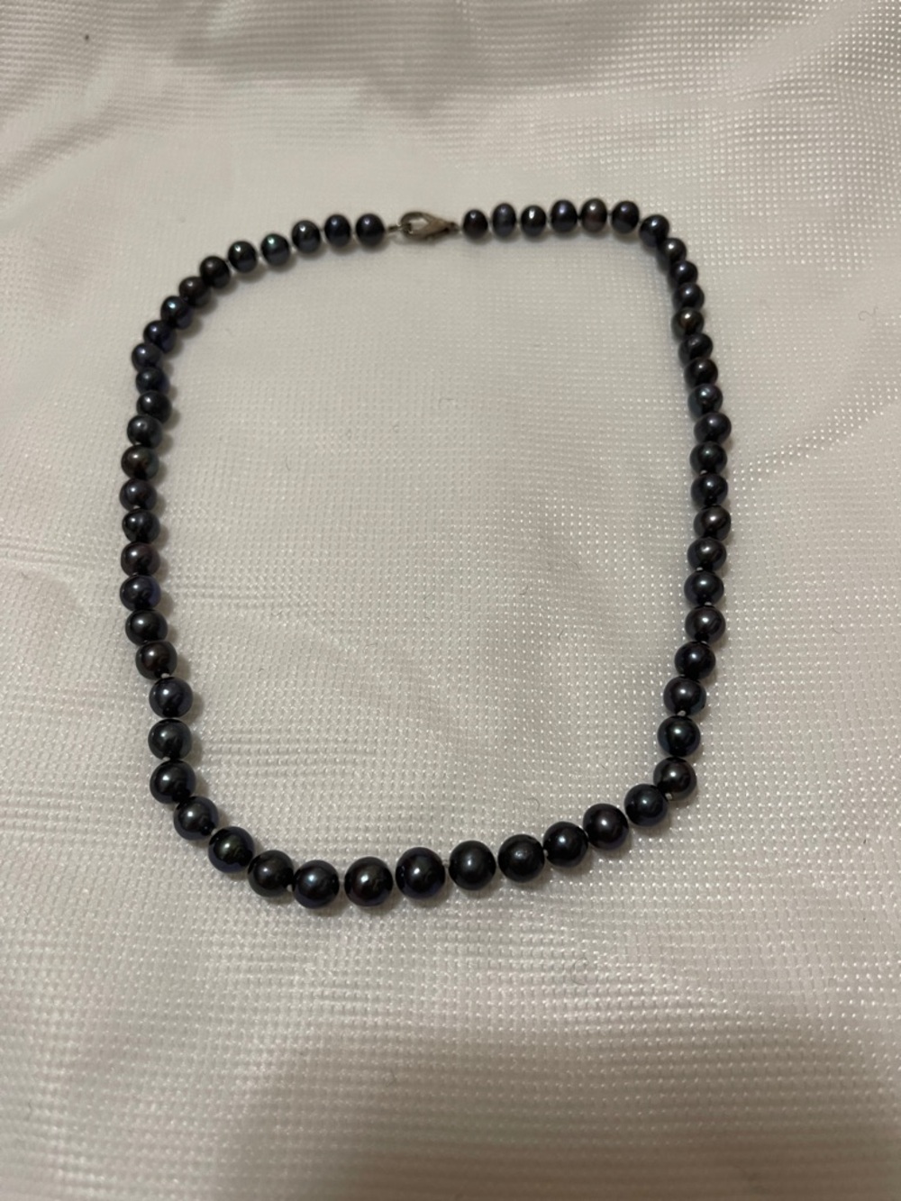Beaded necklace EUC